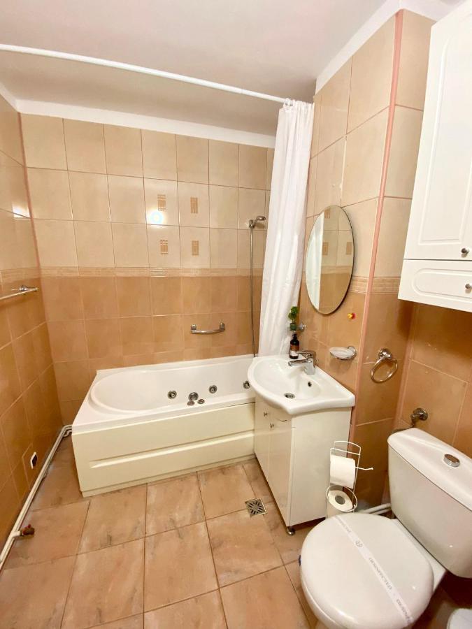 Jad - Familiy 4 Rooms Apartment - Near Forest - Racadau Braşov Dış mekan fotoğraf