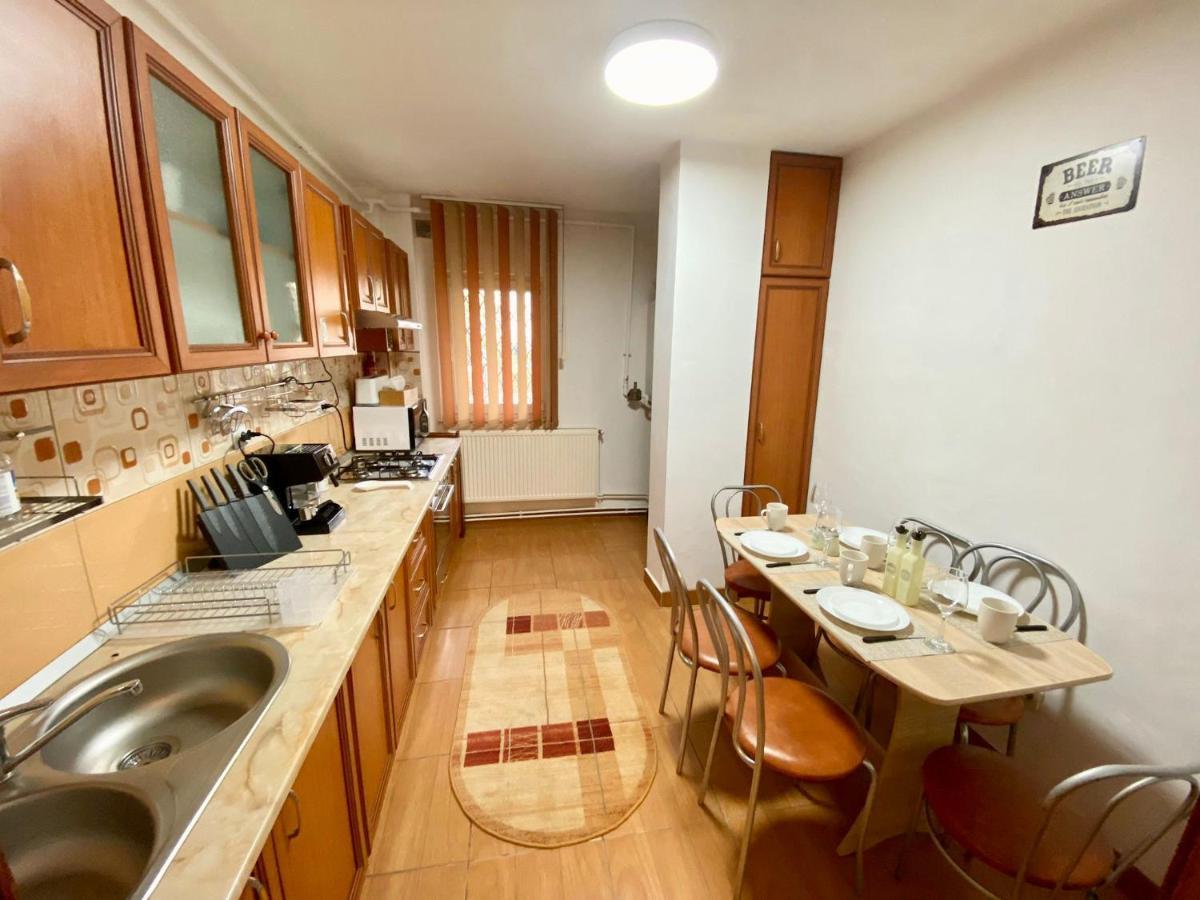 Jad - Familiy 4 Rooms Apartment - Near Forest - Racadau Braşov Dış mekan fotoğraf